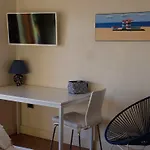 住宿加早餐酒店 Suite Inn 3*